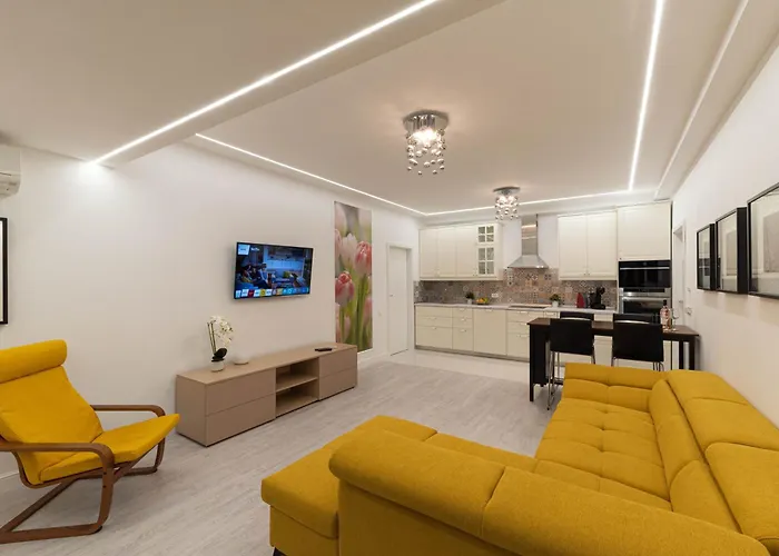 Smile Бухарест