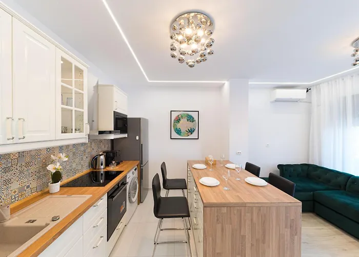 Smile * Бухарест