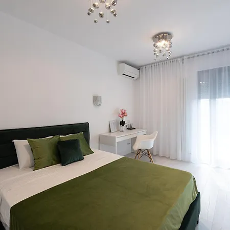 Smile Appartement Boekarest