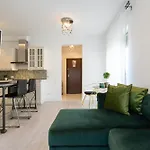 Apartment Smile *