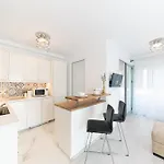 Apartment Smile *